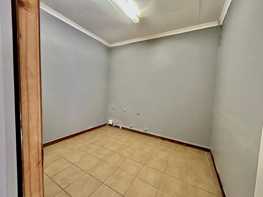 To Let 2 Bedroom Property for Rent in Safari Gardens North West